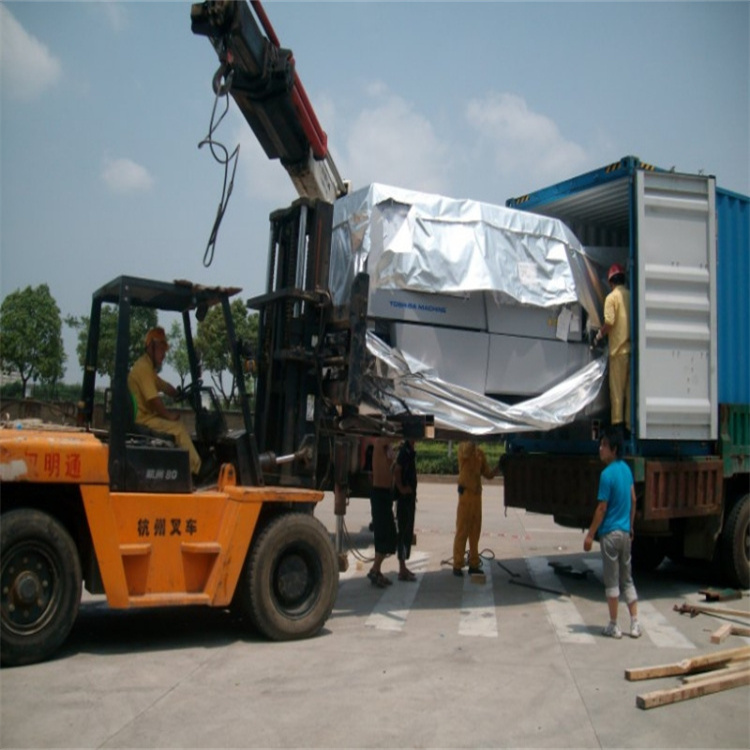 斗门附近的随车吊出租服务：选择指南与注意事项