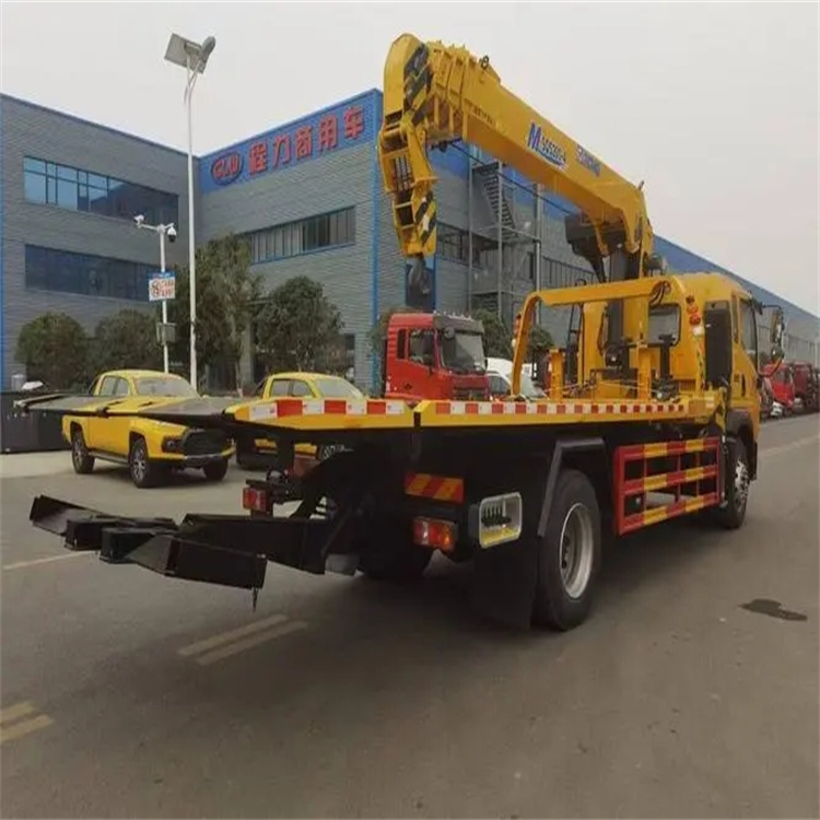 斗门附近小随车吊出租电话，轻松解决搬运烦恼