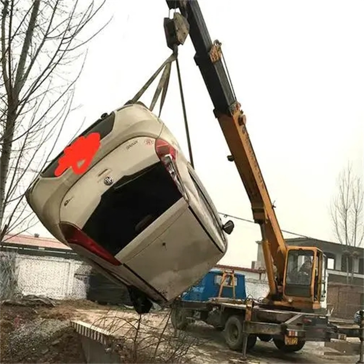 斗门随时待命，吊车24小时道路救援服务全解析