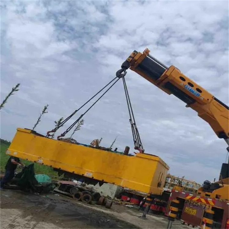 斗门随车吊吊集装箱怎么吊